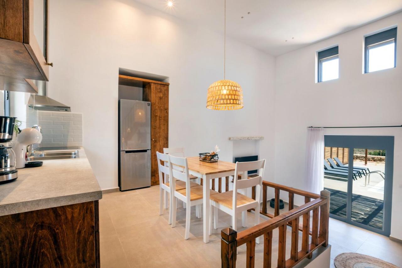 Cato Agro 2, Seafront Villa With Private Pool Afiartis Eksteriør billede